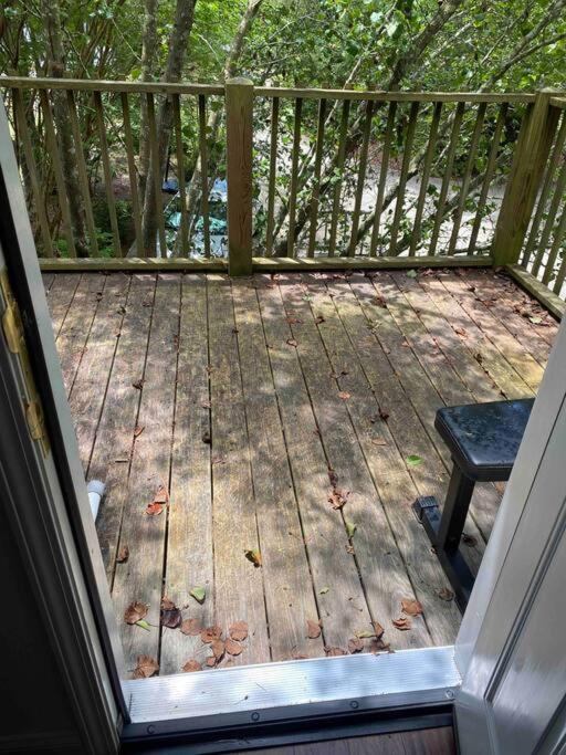 Ferienwohnung Spacious & Private 2Nd Flr. Apt. Irmo Exterior foto